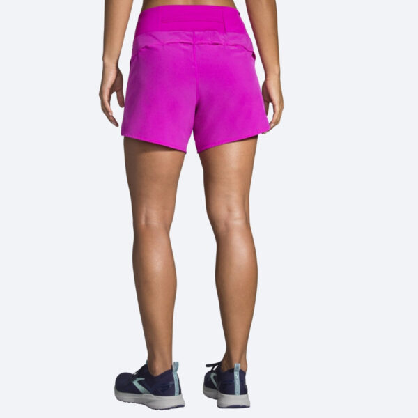 شورت ورزشی زنانه بروکس Brooks Chaser 5" Short ارغوانی