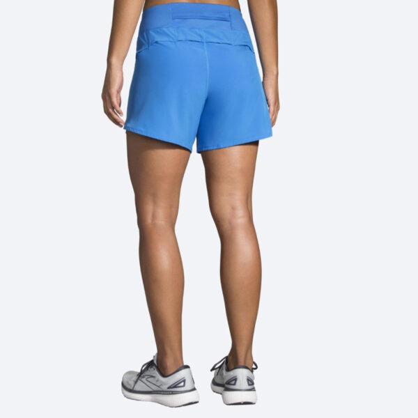 شورت ورزشی زنانه بروکس Brooks Chaser 5" Short آبی
