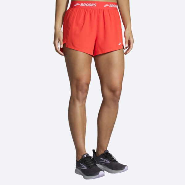 شورت ورزشی زنانه بروکس"Brooks chaser 3 قرمز