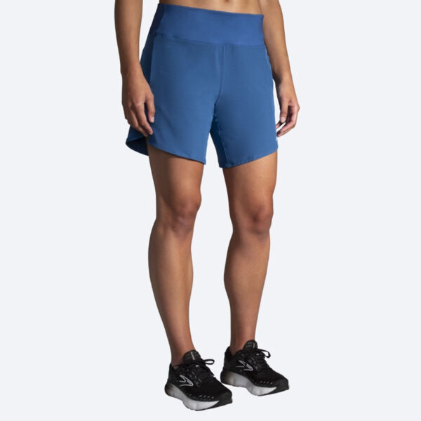 شورت ورزشی زنانه بروکس Brooks Chaser 7" Short آبی طوسی