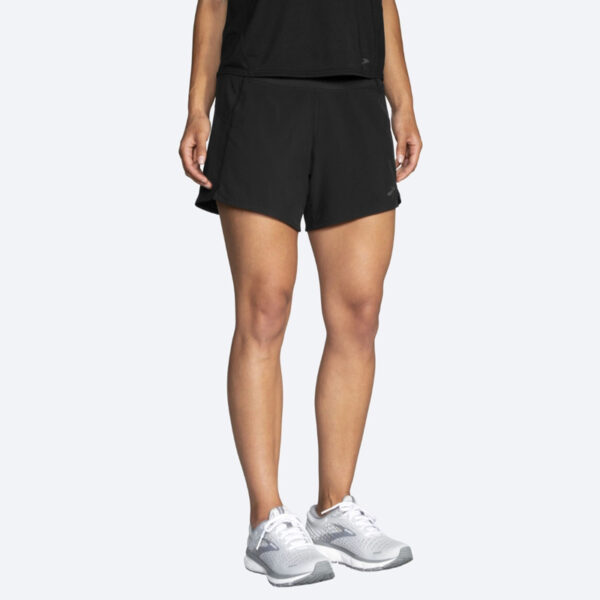 شورت ورزشی زنانه بروکس Brooks Chaser 5" Short مشکی