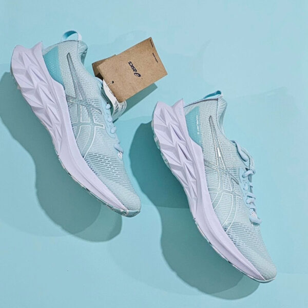 کفش رانینگ زنانه آسیکس Asics Women's NOVABLAST 2 LE سبز روشن