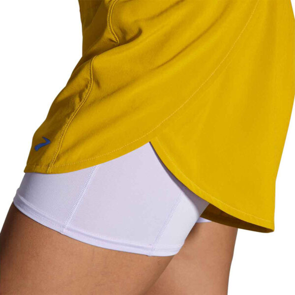 شورت ورزشی زنانه کشاله دار بروکس Brooks Run Within 4" 2-in-1 Short طلایی