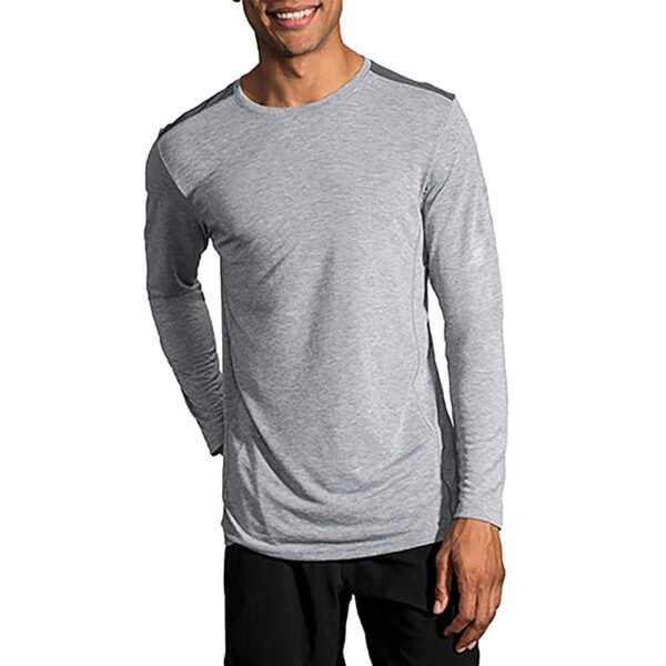 بلوز ورزشی مردانه بروکس Brooks Distance Long Sleeve طوسی