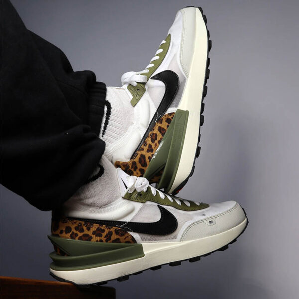 کفش ورزشی کلاسیک مردانه نایک Nike Waffle One