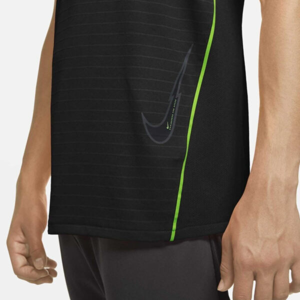 تیشرت ورزشی مردانه نایک Nike Men's Sport Tshirt مشکی چاپ دار