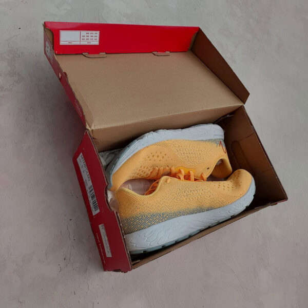 کفش رانینگ مردانه نیو بالانس New Balance Mtmpolm2 زعفرانی