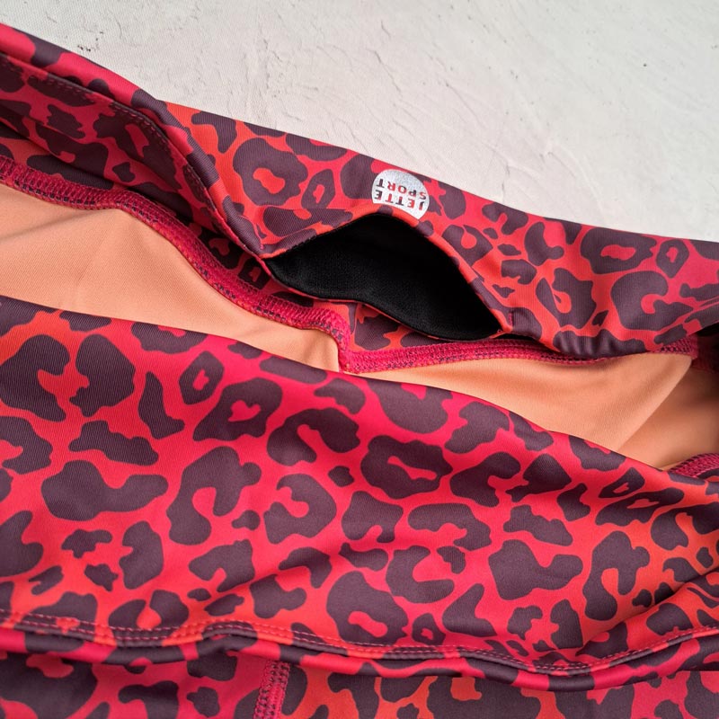 نیم لگ ورزشی حرفه ای زنانه کریویت Crivit Functions Capri Premium طرح دار