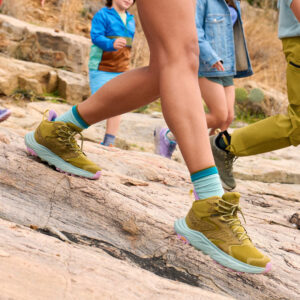 نیم بوت تریل ضد آب زنانه هوکا Hoka Anacapa 2 MID GTX