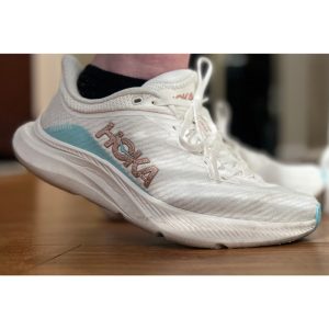 کفش رانینگ زنانه هوکا Hoka Running Shoes Solimar سفید آبی