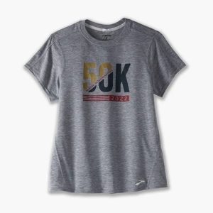 تیشرت ورزشی زنانه بروکس Brooks Distance Graphic SS طوسی